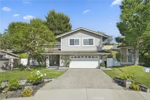 Model-Perfect Home in Tranquil Location