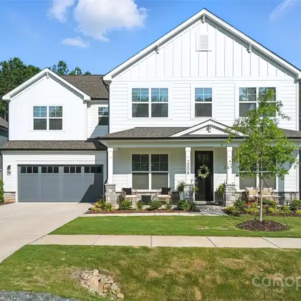 STYLISH AND PRIVATE HOME