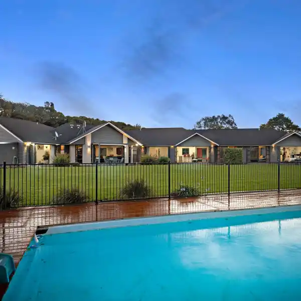 ELEGANT HOME WITH PREMIUM CRAFTSMANSHIP