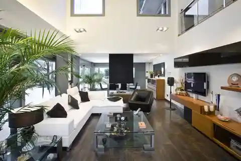 Exclusive Residence in a Prime La Eliana Location