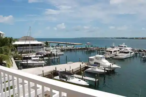 Noble House on Paradise Island