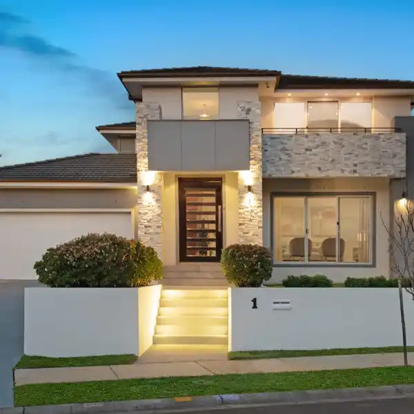 EXECUTIVE RESORT-STYLE HAVEN