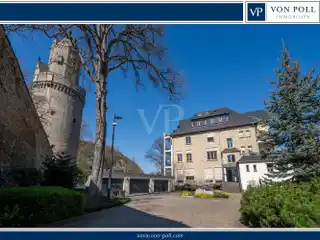 Rare Opportunity: Maisonette Apartment in a Prime Location