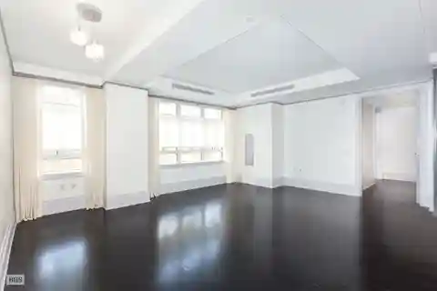 Stunning Split Two Bedroom Apartment for Rent