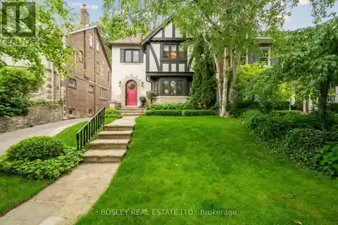 Sophisticated Living in a Premier Toronto Neighborhood