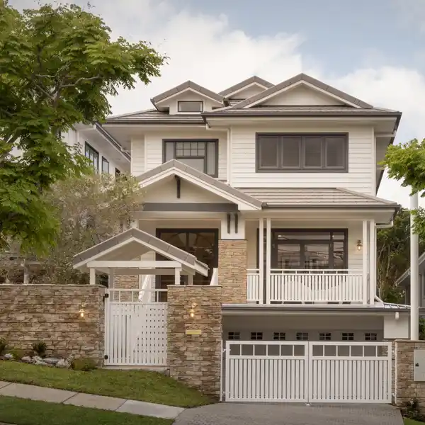 MAGNIFICENT FUSION OF MODERN DESIGN AND UNPARALLELED COMFORT