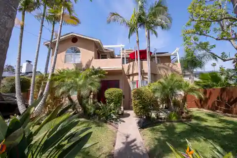 Serene Sanctuary Above the Shores of Point Loma