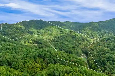 200-Acre Secluded Mountain Estate