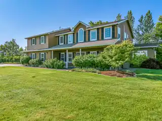 Stylish and Comfortable Lifestyle Property