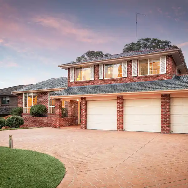SPACIOUS LIGHT-FILLED HOME
