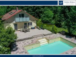 Exceptional Property in a Secluded Natural Setting