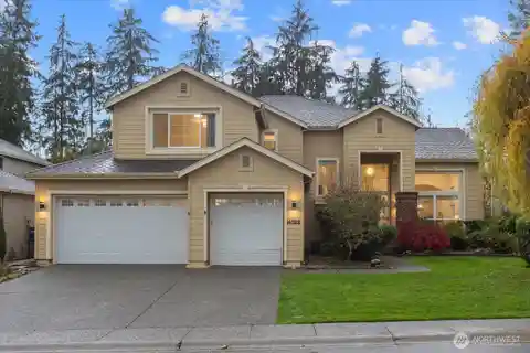 Bright Open Living with Private Greenbelt Views