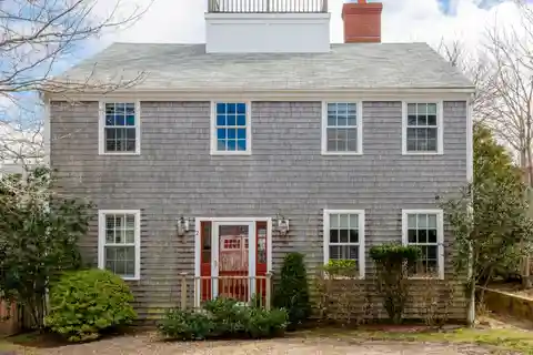 Historic Nantucket Gem with Flexible Floor Plan
