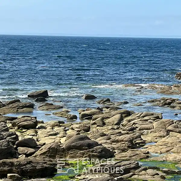 OCEANFRONT ARCHITECTURAL GEM WITH PANORAMIC COASTAL VIEWS