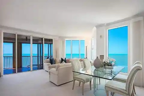 Innovative Plan in the Renowned Contessa Tower