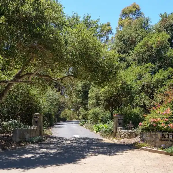 PACIFICA ESTATE - PRIVATE LUXURY COMPOUND OPPORTUNITY