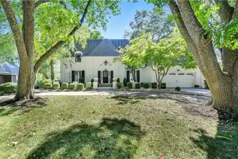 Remodeled Home Offering Resort-Style Living