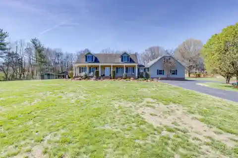 Nearly Four-acre Paradise