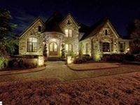 CUSTOM ESTATE IN COVETED SOUTHAMPTON