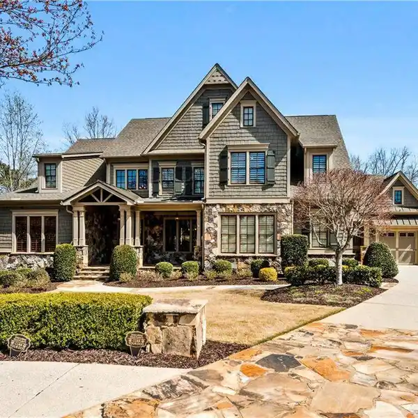 CUSTOM HOME ON A QUIET CUL-DE-SAC IN A GATED NEIGHBORHOOD