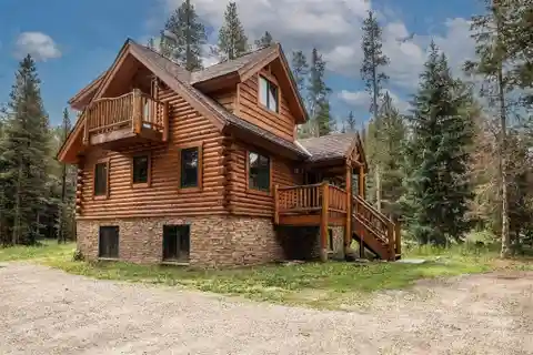 Timeless Breckenridge Cabin with Modern Touches