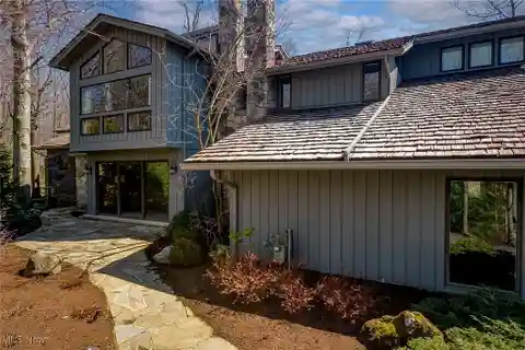 Custom Country Estate on Nine Acres