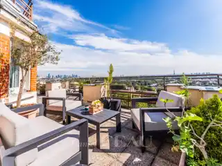 Bright Apartment with a Large Terrace