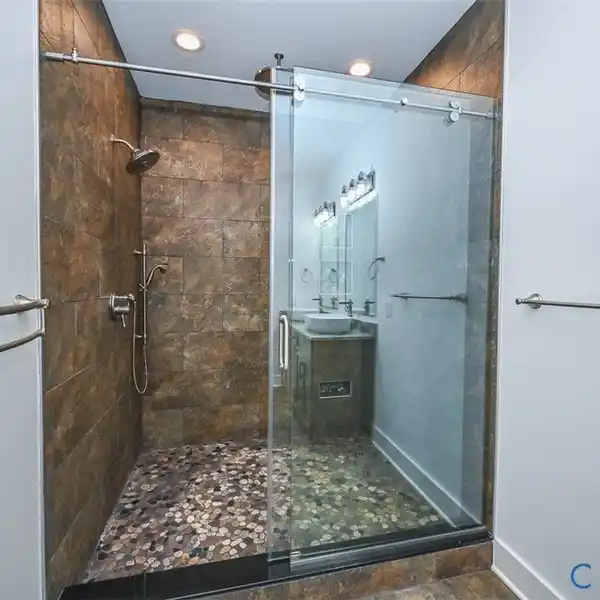 LUXURY CUSTOM BUILT RANCH ON NEARLY 35 ACRES