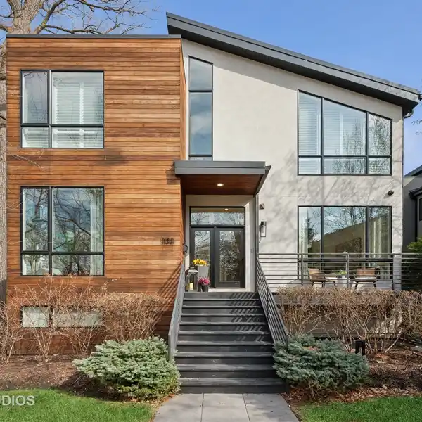 LIGHT-FILLED CONTEMPORARY HOME WITH COACH HOUSE