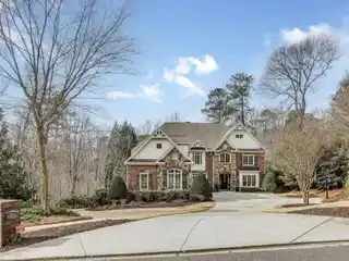 Exceptional Custom Home on a Picturesque Cul-de-sac