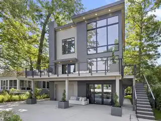 Magnificent Modern Coastal Retreat