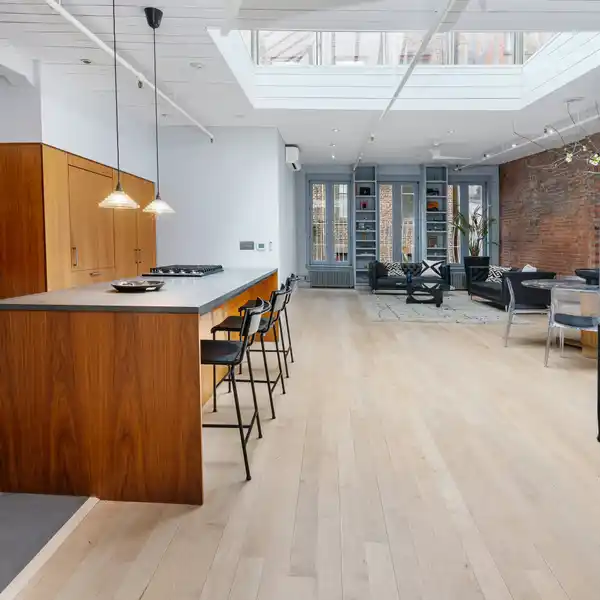 RARE THREE BEDROOM PENTHOUSE LOFT FOR RENT