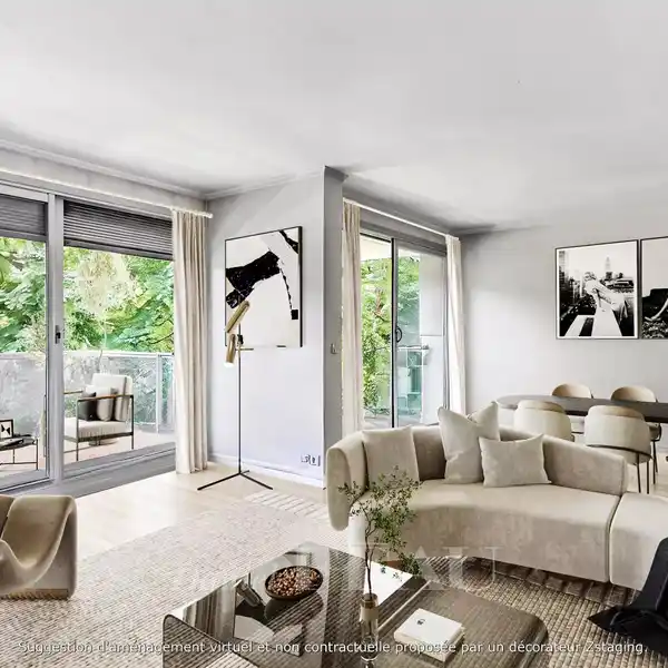 BRIGHT APARTMENT WITH BALCONY AND GARDEN VIEWS