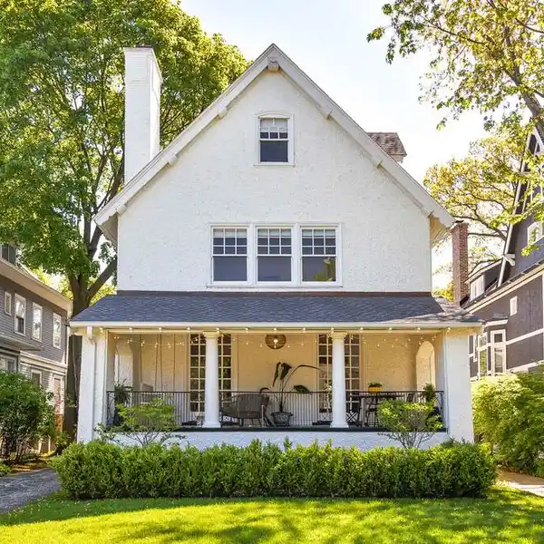 ELEGANT 1904 HOME WITH MODERN UPGRADES
