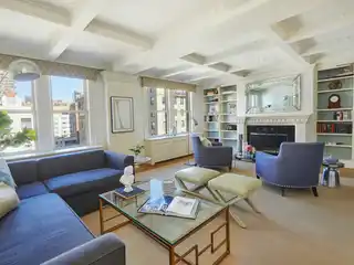 Timeless Carnegie Hill Classic 8-Plus