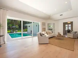 Gorgeous Renovated Pool Home in Pelican Bay