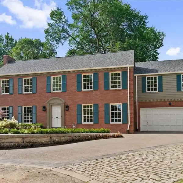 EXQUISITE SHADYSIDE RESIDENCE