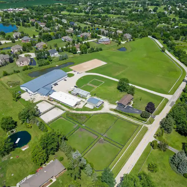 STUNNING STATE OF THE ART EQUESTRIAN FACILITY