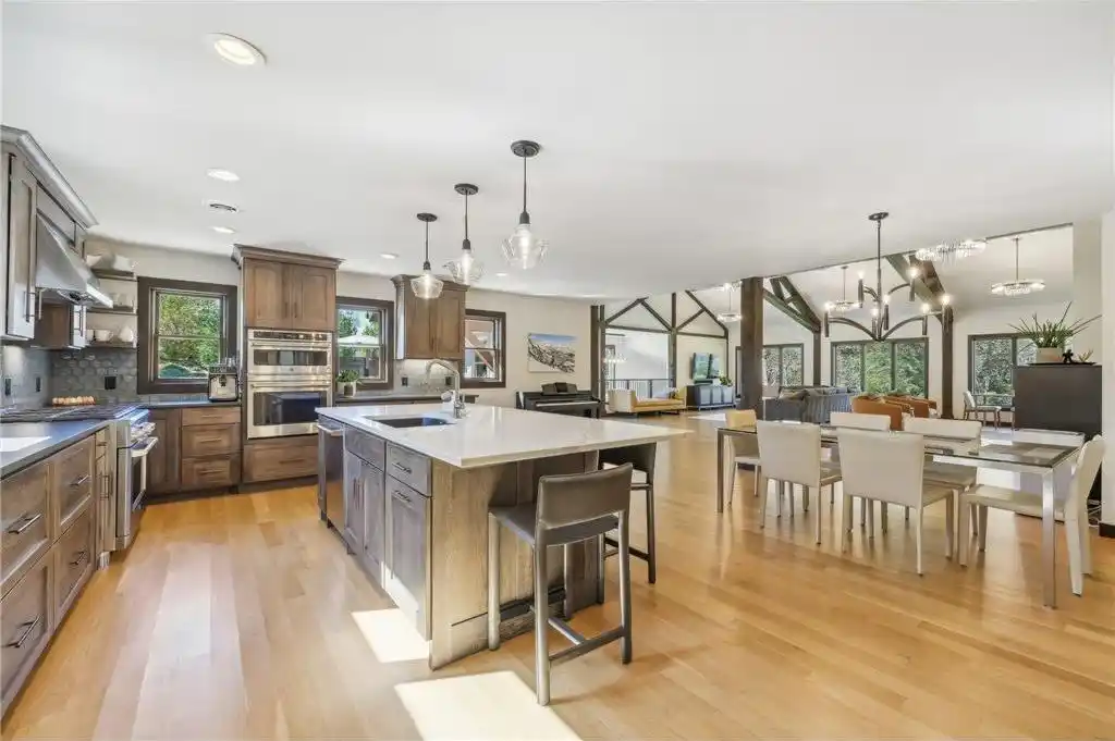 High-end Custom Home on over Five Acres