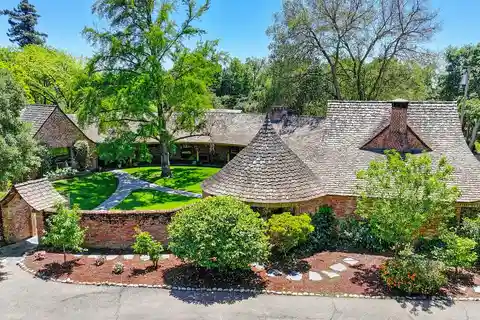 Unique Riverfront Treasure