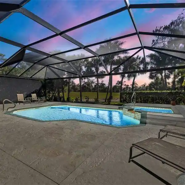 IMMACULATE ESTATE HOME WITH IMMEDIATE GOLF MEMBERSHIP