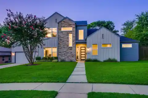 Stylish Energy-Efficient Home in Prime Location