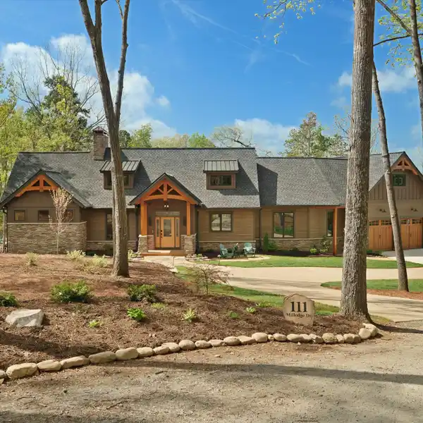 WATERFRONT SANCTUARY ON LAKE NORMAN