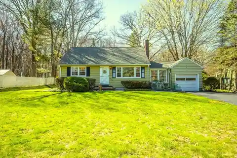 Spacious Cape Cod Home in Prime Location