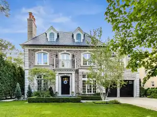 Stunning Home in East Kenilworth