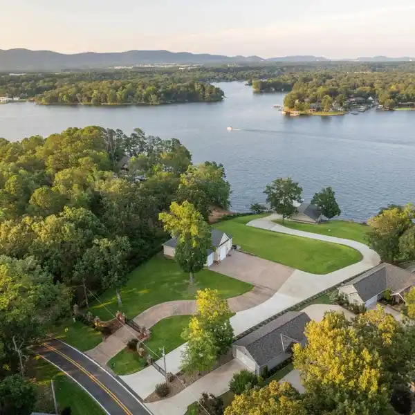 ONE-OF-A-KIND WATERFRONT ESTATE ON A PRISTINE LAKE LOT