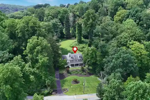 Classic Georgian Style Colonial