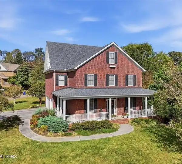 UPDATED HOME WITH WALKING TRAILS AND MODERN COMFORTS