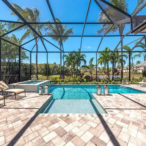 SPECTACULAR HOME IN MEDITERRA
