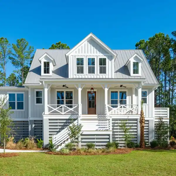 SPACIOUS NORTH MT. PLEASANT CUSTOM-BUILD OPPORTUNITY